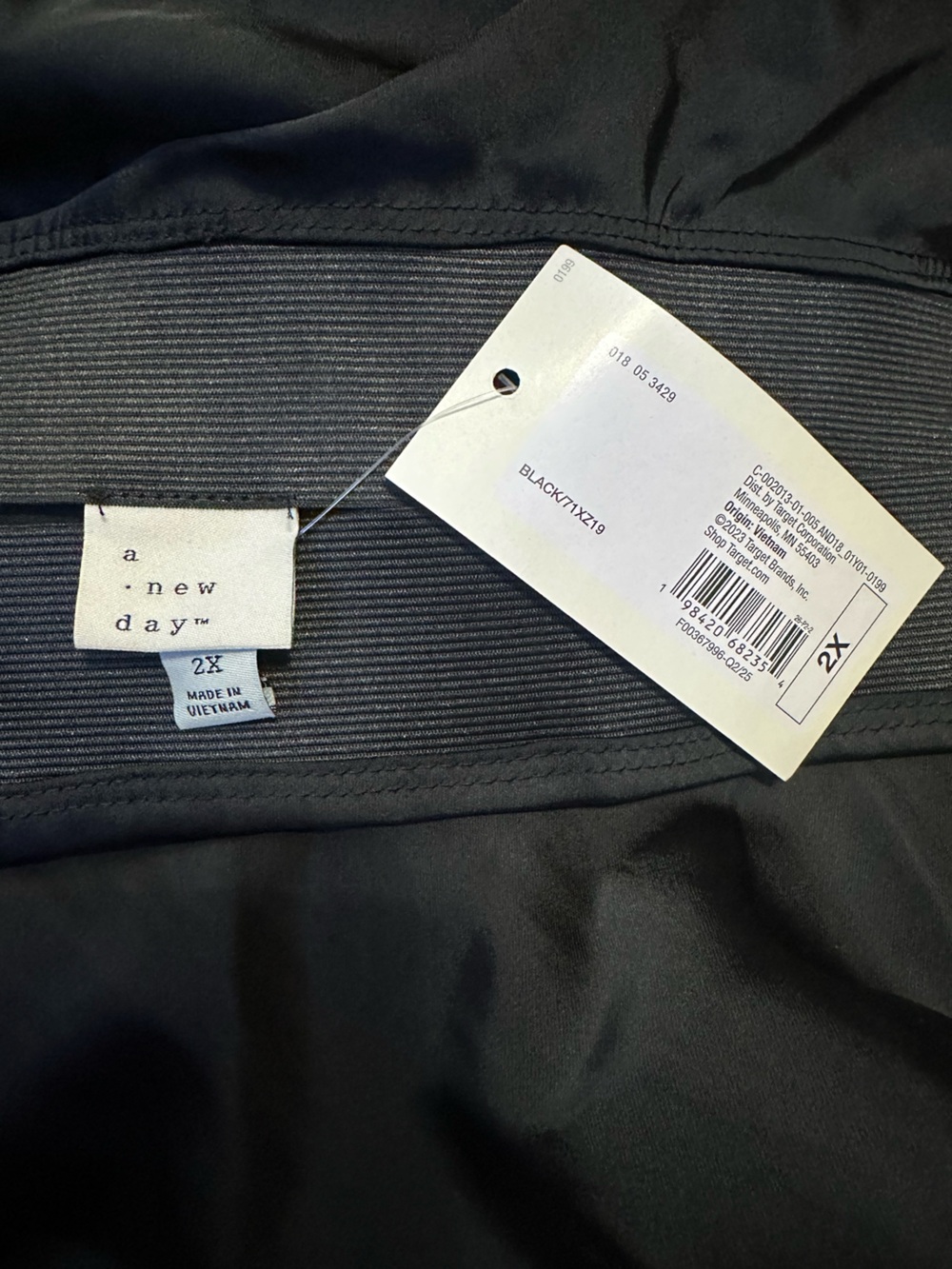 NWT A New Day Black Satin-Look Midi Skirt 2X - Picture 2 of 2